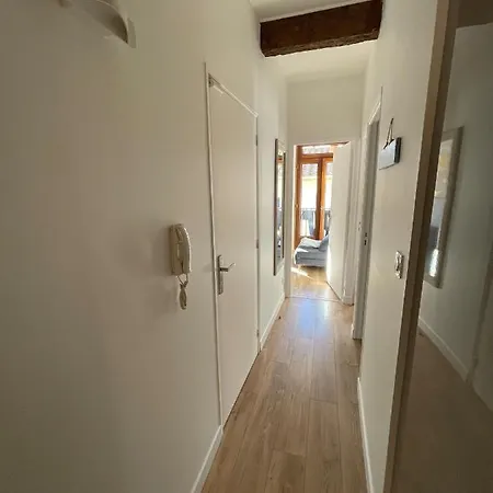 Centre 63 M² Avec Terrasse A 3 Minutes Des Plages 콜리우르
