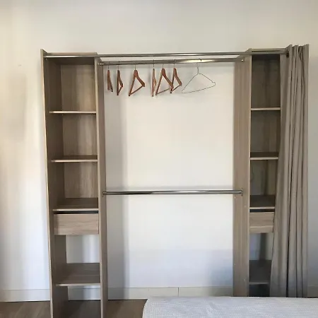 Centre 63 M² Avec Terrasse A 3 Minutes Des Plages Apartmán