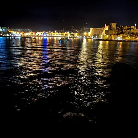 Centre 63 M² Avec Terrasse A 3 Minutes Des Plages *