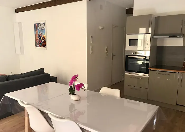 Lejlighed Centre 63 M² Avec Terrasse A 3 Minutes Des Plages