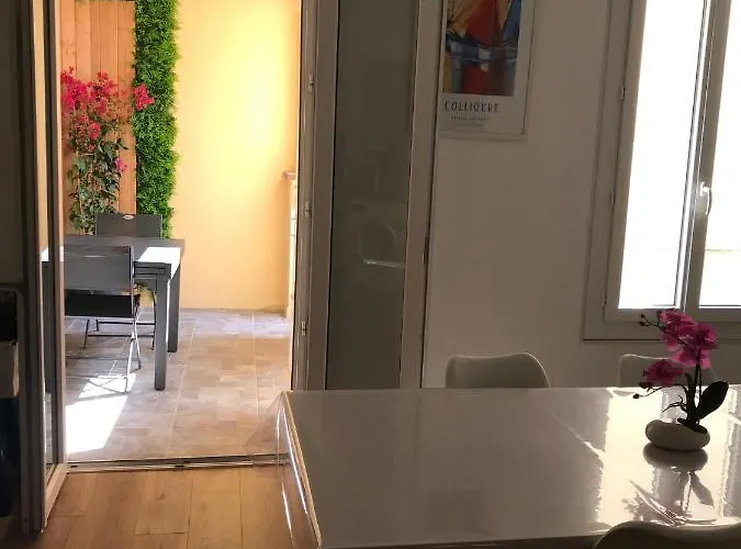 Lejlighed Centre 63 M² Avec Terrasse A 3 Minutes Des Plages *