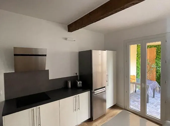 Appartamento Centre 63 M² Avec Terrasse à 3 Minutes Des Plages